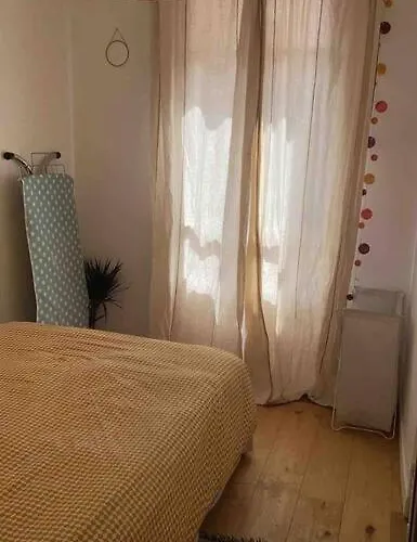 - Cosy - Tour Eiffel A Pied Apartament Paryż